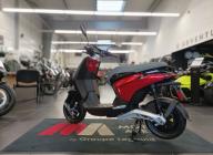 PIAGGIO ONE+ Electrique